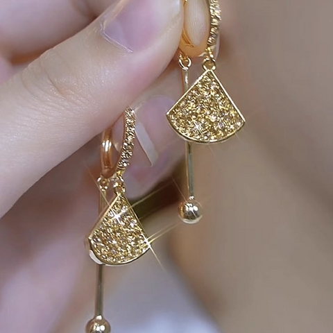 Boucle d'oreille demi lune doré - Shayning™ 🟣✨