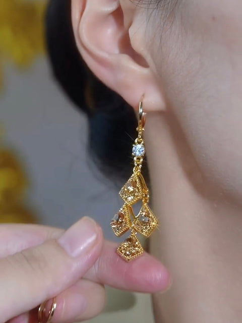 Women's Design Three-Dimensional Crystal Rhombus Geometric Earrings
