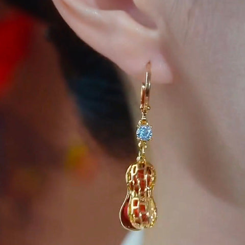 Boucles d'oreilles en perles rouges et cacahuètes