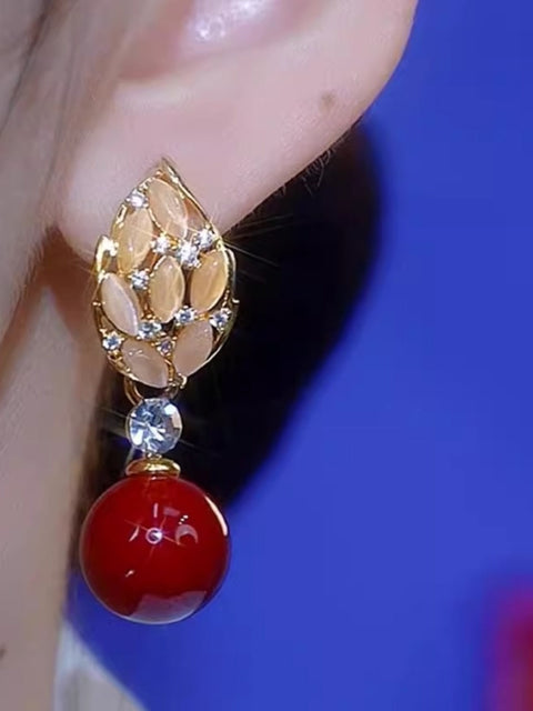 Red Bead Cat's Eye Pendant Earrings Women's Accessories