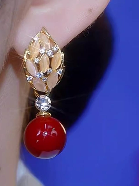 Red Bead Cat's Eye Pendant Earrings Women's Accessories