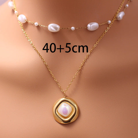 Collier à perles superposées en acier titane et imitation perle pour femme