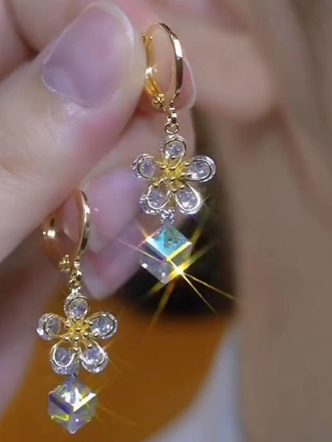 Five Petal Flower Zircon Silver Needle Earrings