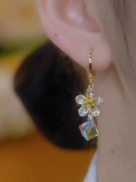 Five Petal Flower Zircon Silver Needle Earrings