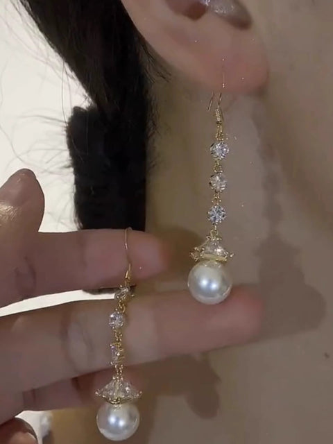 Boutique Hook Pearl Micro Diamond Earrings
