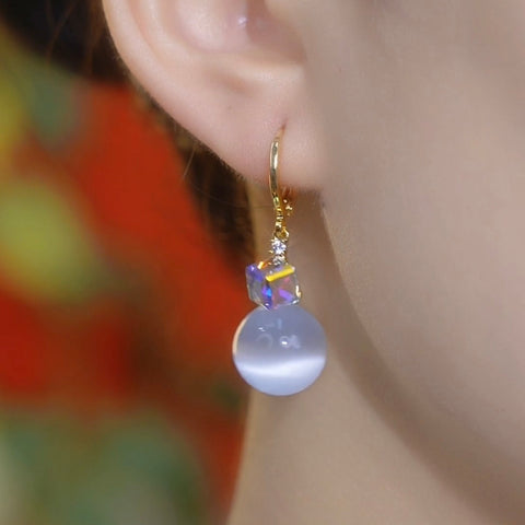 Fashionable and Versatile Exquisite Design Cat's Eye Earrings for Women