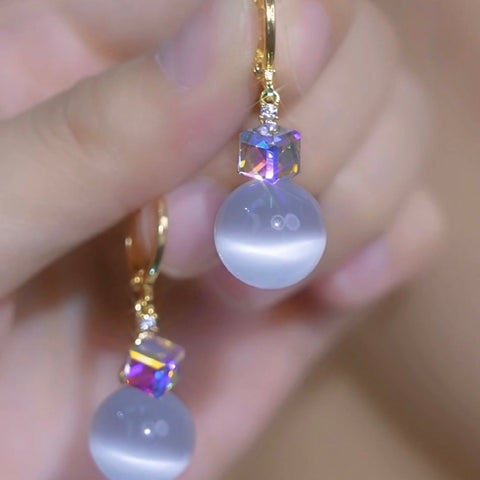 Fashionable and Versatile Exquisite Design Cat's Eye Earrings for Women