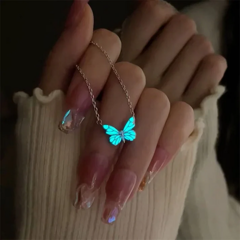 Collier papillon Éclat de Minuit - Shayning™✨