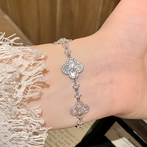 Bracelet Clover Sakura - Shayning™✨
